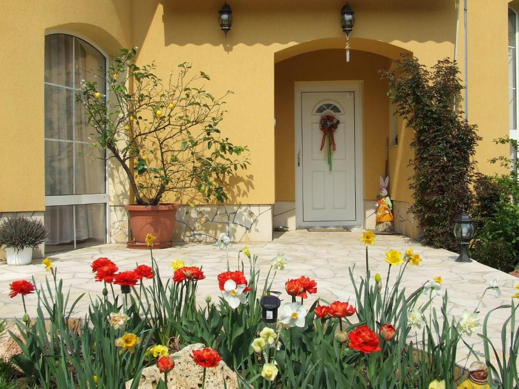 Abbázia Apartman Apartamento Eger Exterior foto